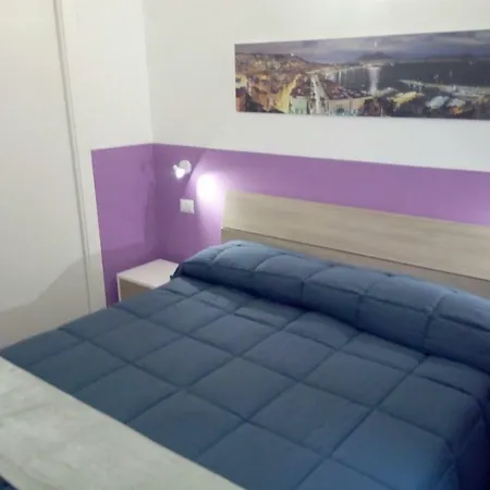 Gradoni Di Chiaia Twenty Three نابولي