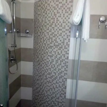 Gradoni Di Chiaia Twenty Three *