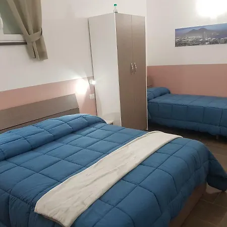 فندق مبيت وإفطار Gradoni Di Chiaia Twenty Three نابولي