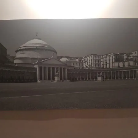 Gradoni Di Chiaia Twenty Three *