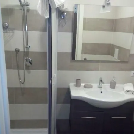 Gradoni Di Chiaia Twenty Three فندق مبيت وإفطار *