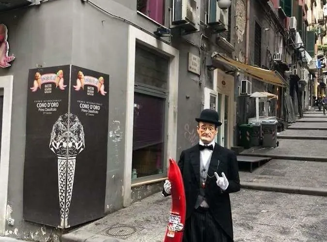Gradoni Di Chiaia Twenty Three 住宿加早餐酒店