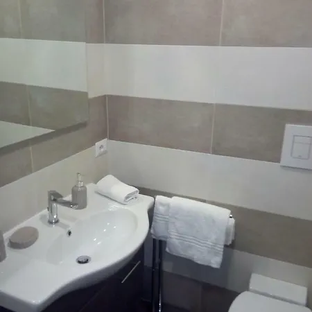 Gradoni Di Chiaia Twenty Three *